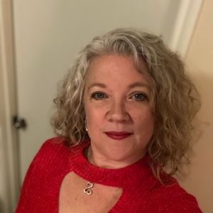 Meet your Posher, Paula